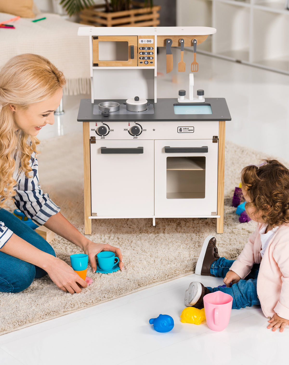 White Pretend Wooden Kitchen Play Set P417