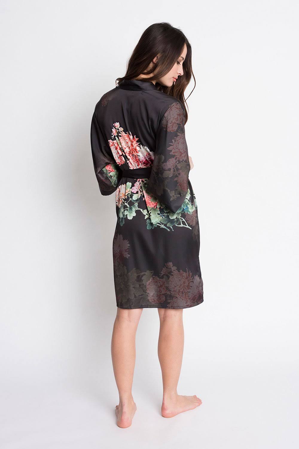 Coral Chrysanthemum Kimono Robe X2798
