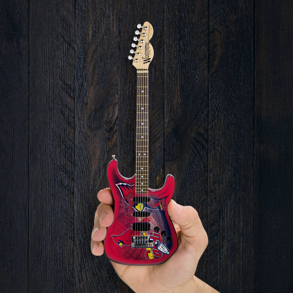 Mini Guitar J58942