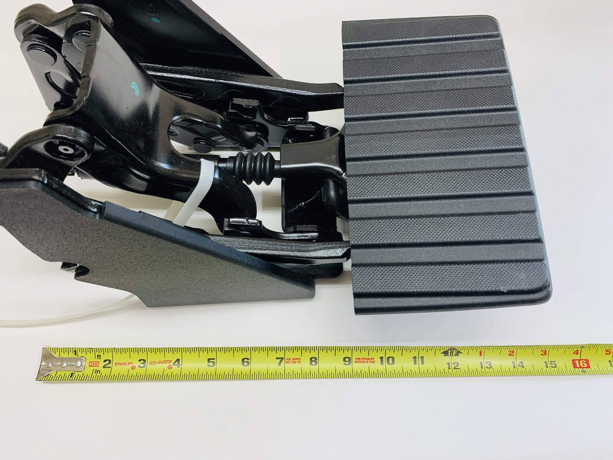 Body Side Step R18235