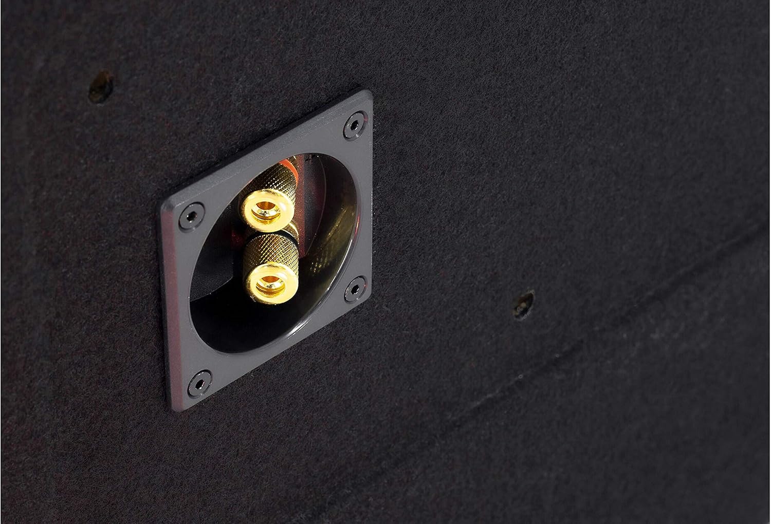 10-inch Linkable Subwoofer Enclosure L5861