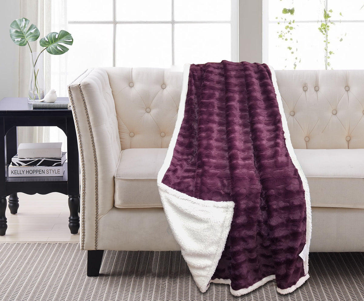 Sherpa Throw Plum P4506
