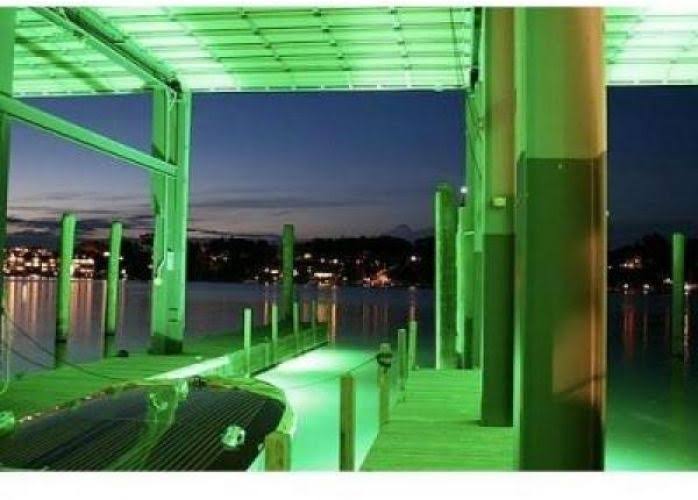 Green Underwater Light V959