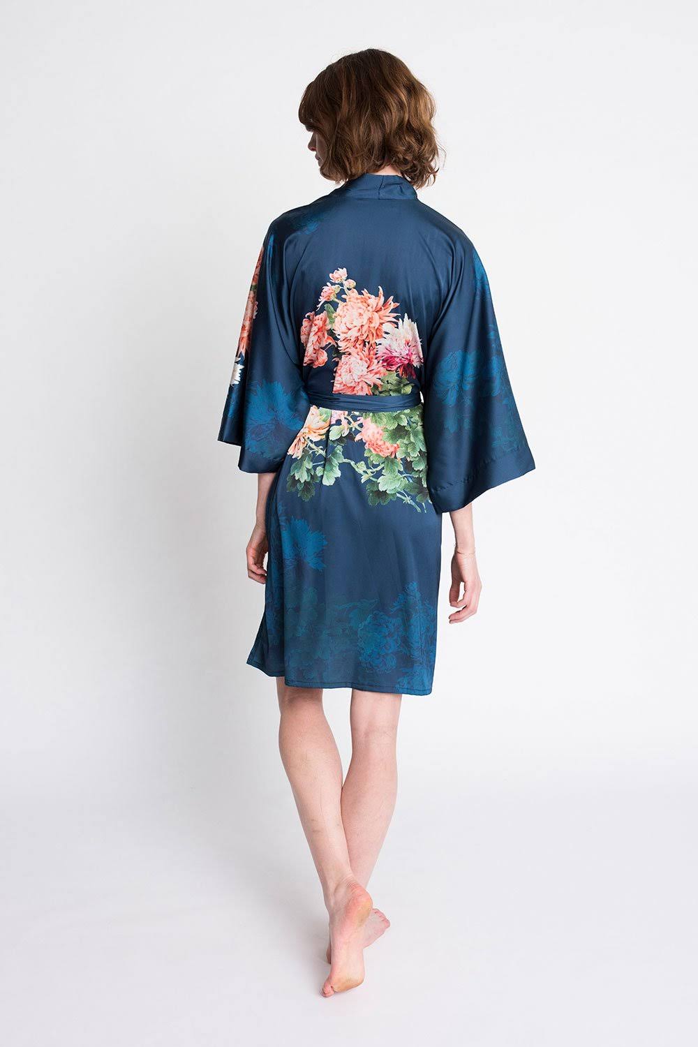 Coral Chrysanthemum Kimono Robe X2798