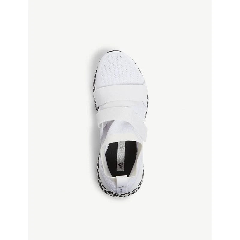 White Trainers O1545