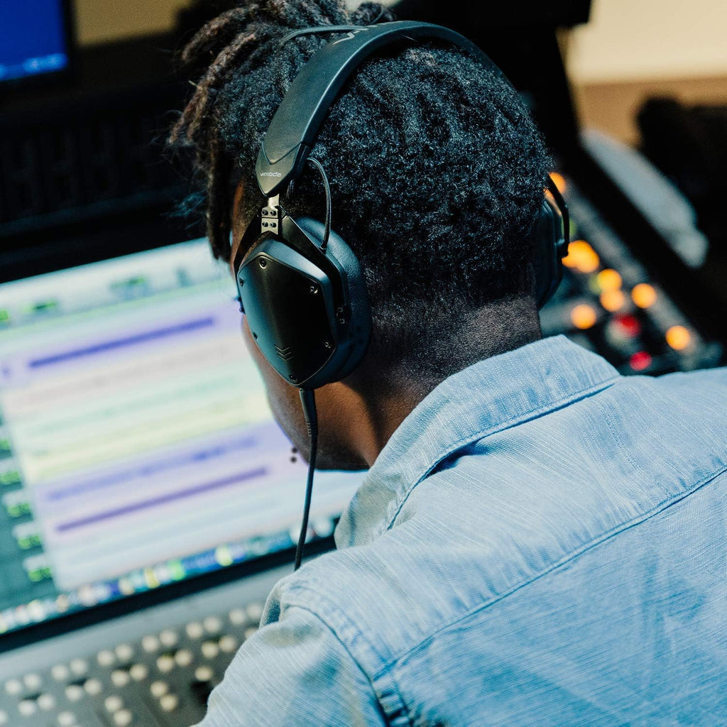 Matte Black Studio Headphone I1653