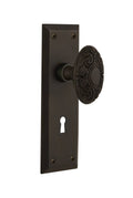Victorian Door Knob with Keyhole Passage, Oil-Rubbed Bronze I2239