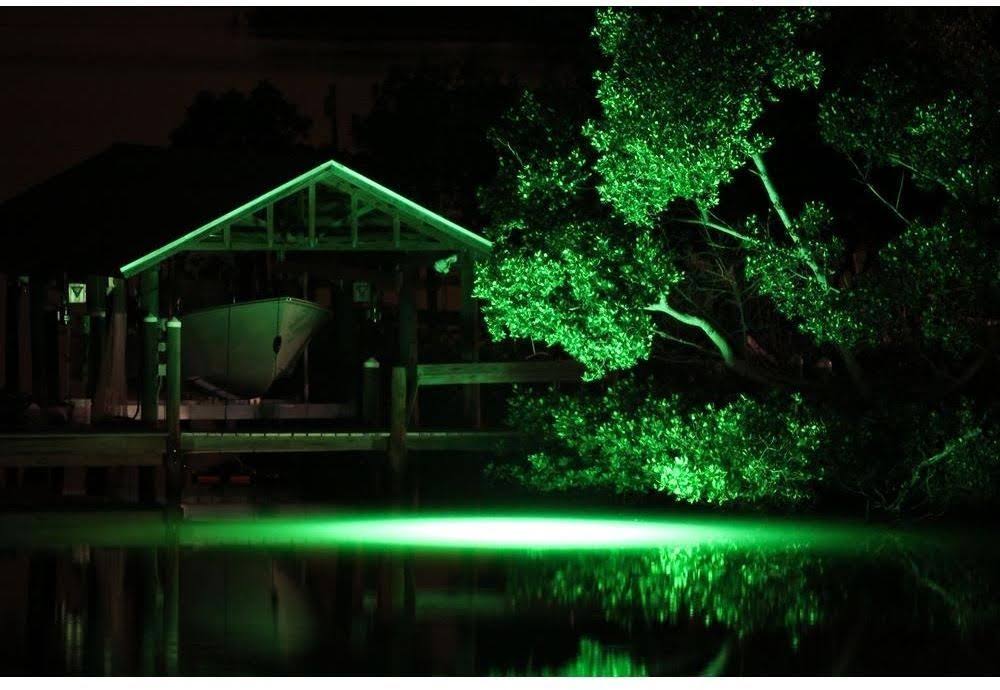 Green Underwater Light V959
