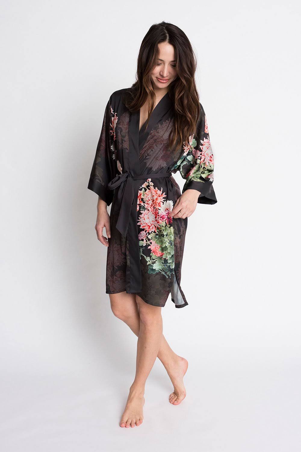 Coral Chrysanthemum Kimono Robe X2798