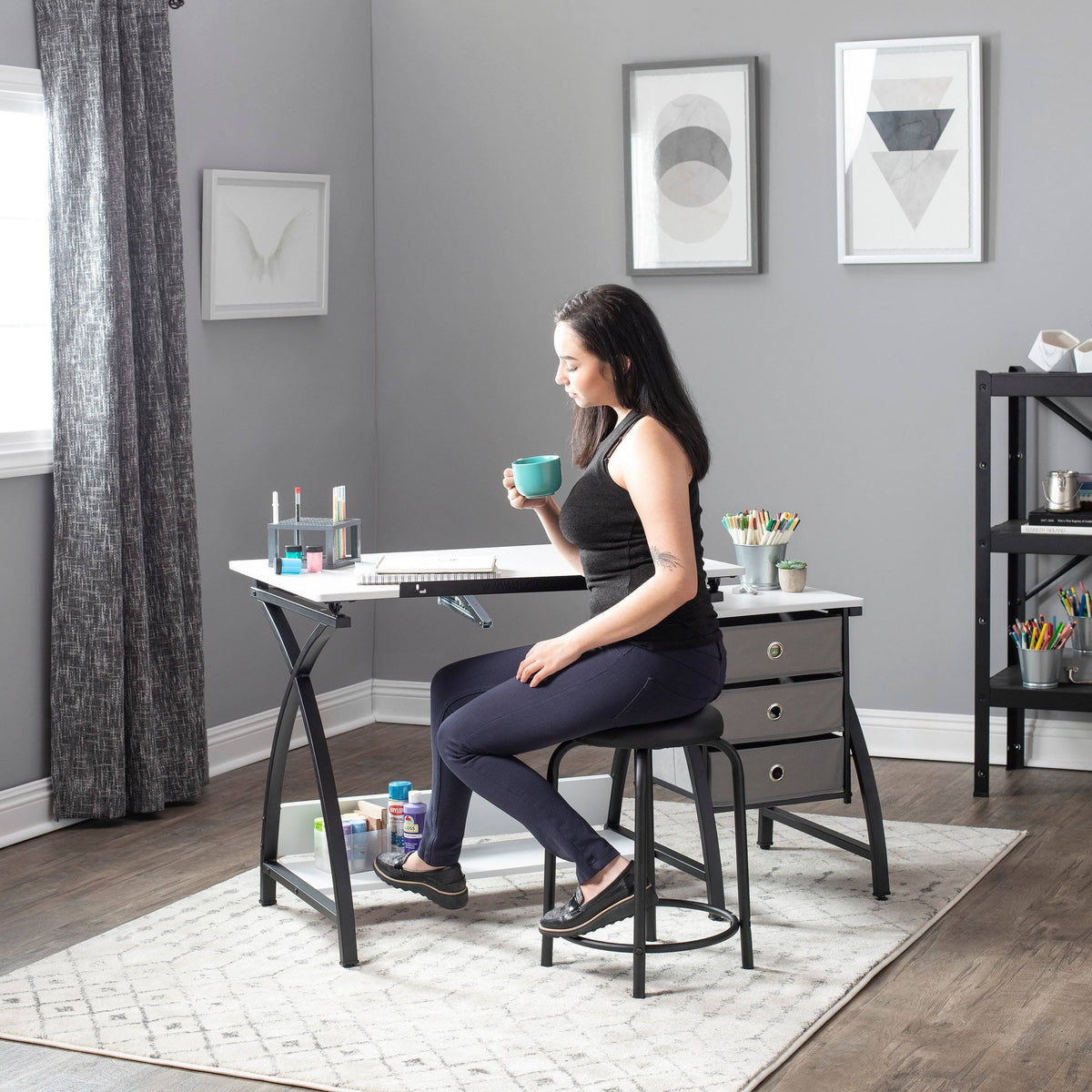 Black and White Drawing Table with Stool Q2578