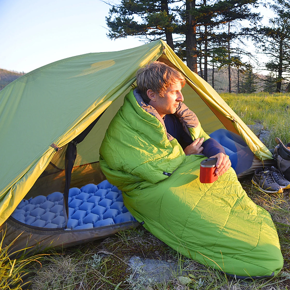 Lightweight Camping Mat with Air Pillow Waterproof Sleeping Pad E534